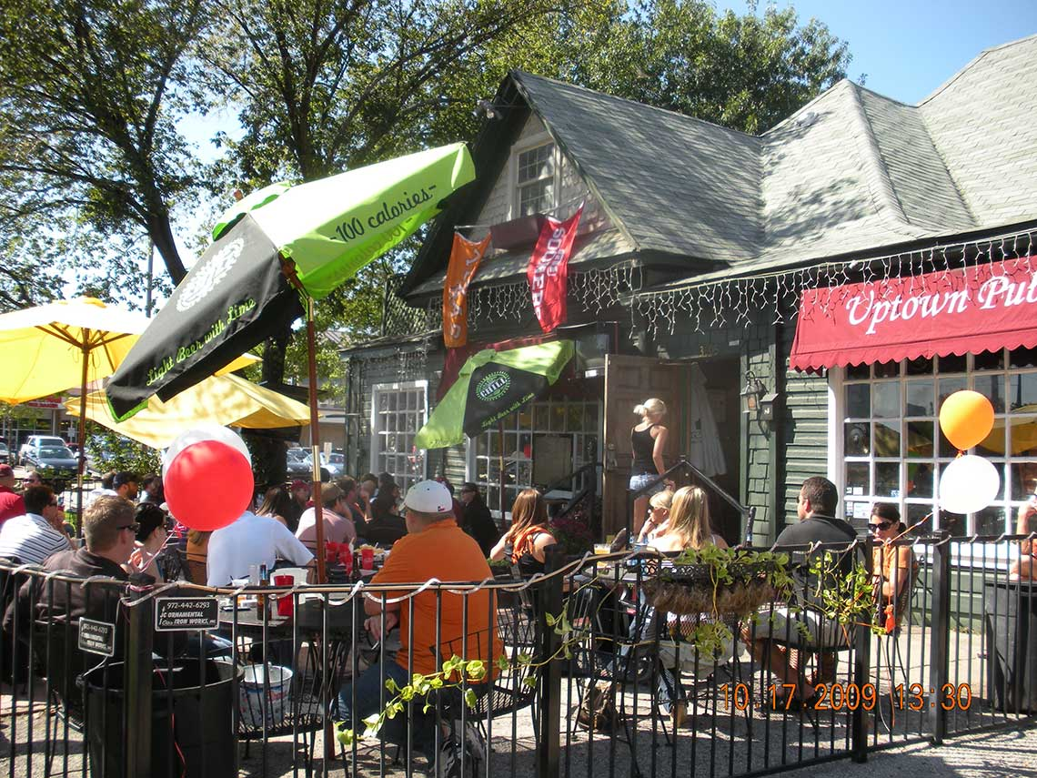 Uptown Pub Original Patio Umbrellas